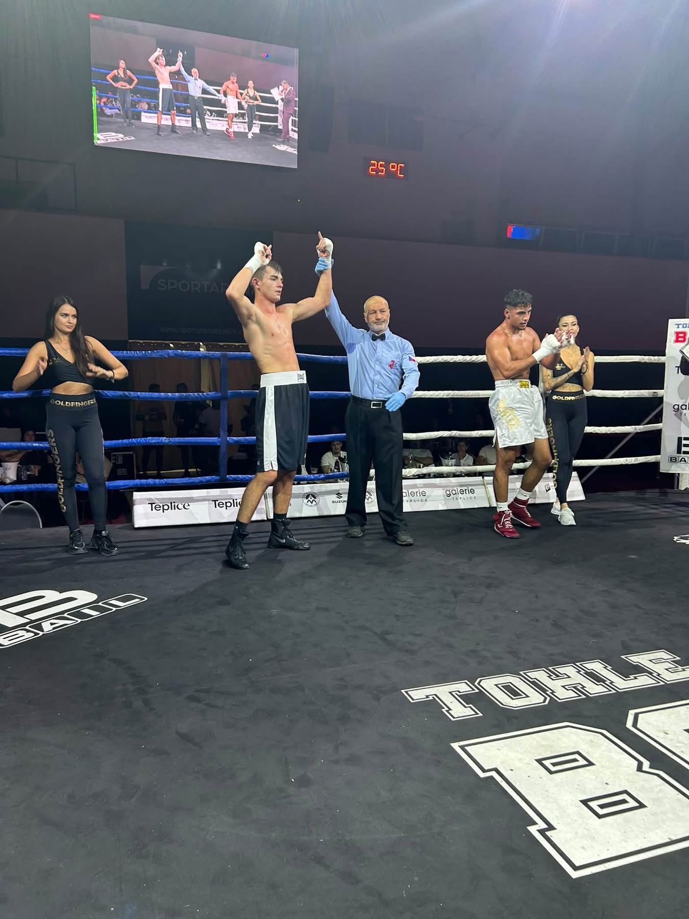 Dva členové ČFB slaví vítězství na galavečeru TOHLE JE BOX v Teplicích. – fotografie 1